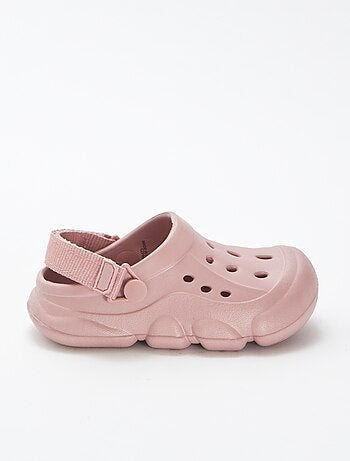 Socas de plástico moldado com tira de velcro