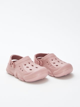 Socas de plástico moldado com tira de velcro