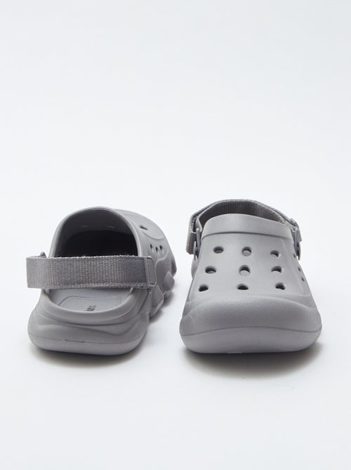 Socas lisas em plástico moldado - Kiabi