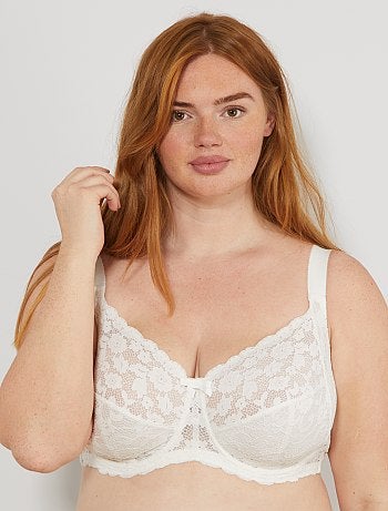 Soutien com copas em renda - Kiabi