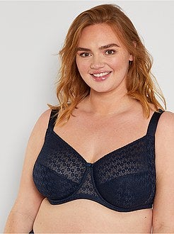 Soutien full renda - Kiabi