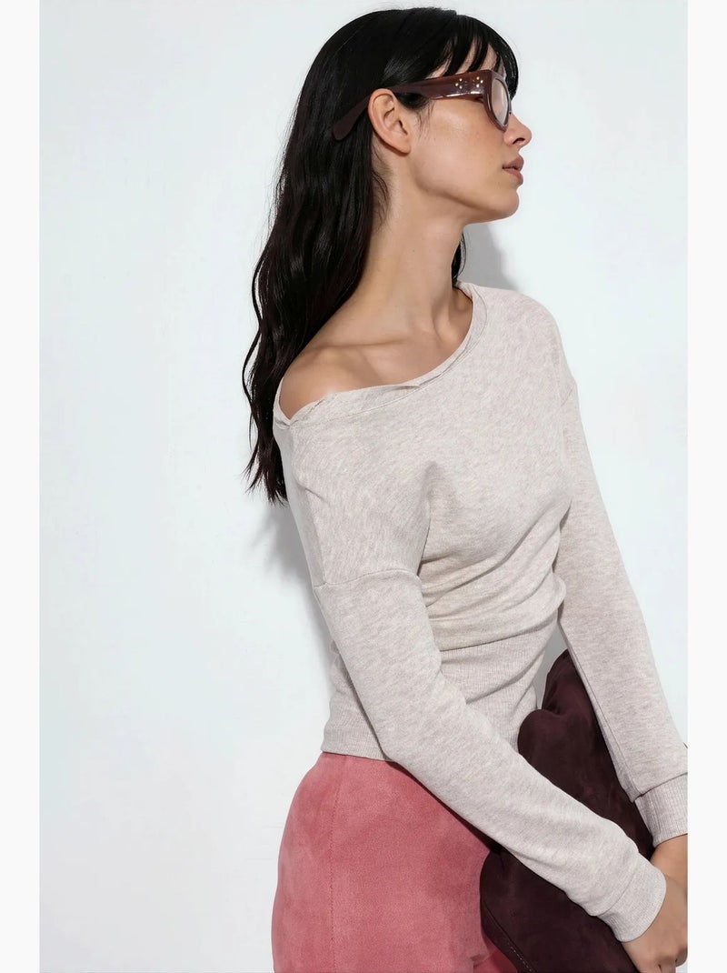 Suéter curto canelado feminino com gola careca busem Bege natural - Kiabi