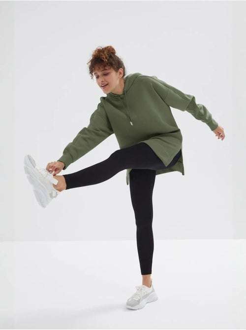 Suéter oversized com bolso tommy - Kiabi