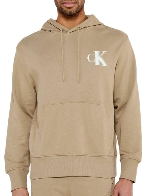 Sweat calvin klein jeans bold castanho claro para homem - Kiabi Sweat calvin klein jeans bold castanho claro para homem - Kiabi