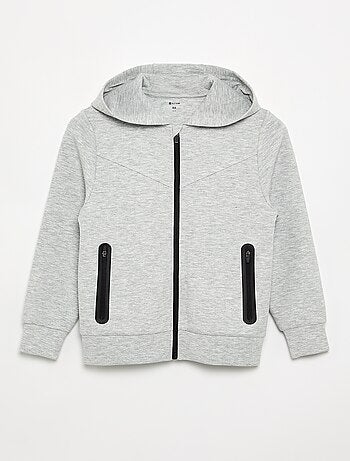 Sweat com capuz e fecho, com 2 bolsos com fecho