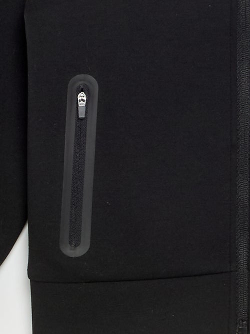 Sweat com capuz e fecho, com 2 bolsos com fecho - Kiabi Sweat com capuz e fecho, com 2 bolsos com fecho - Kiabi