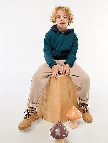 Sweat com capuz folgado em polar