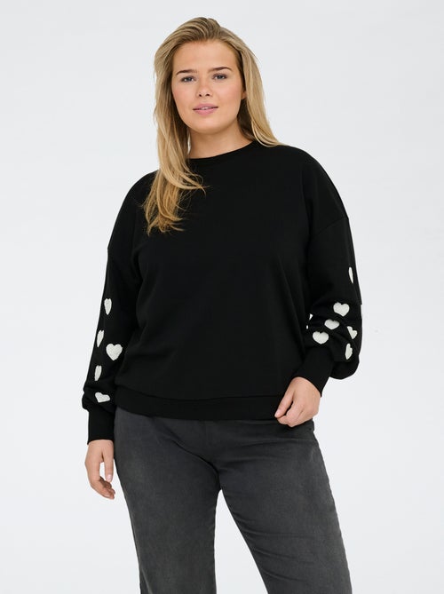 Sweat com estampado de coração 'Only Carmakoma' - Kiabi