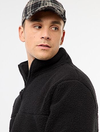 Sweat com fecho de correr e gola alta lisa