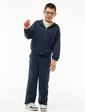 Sweat com fecho e capuz - coleção fácil de vestir