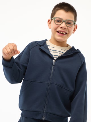 Sweat com fecho e capuz - coleção fácil de vestir