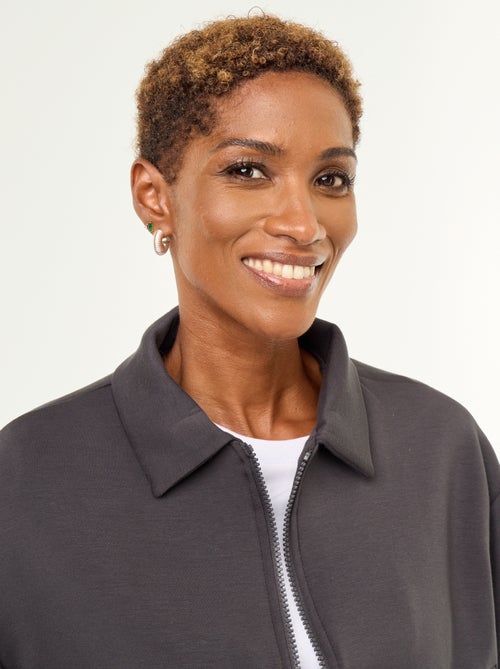 Sweat com fecho e gola de camisa - Kiabi Sweat com fecho e gola de camisa - Kiabi