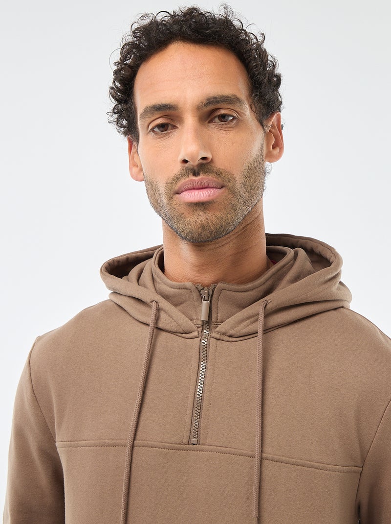 Sweat de moletom com capuz e abertura com zíper no colarinho Castanho - Kiabi