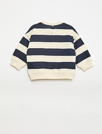 Sweat em moletom bordado