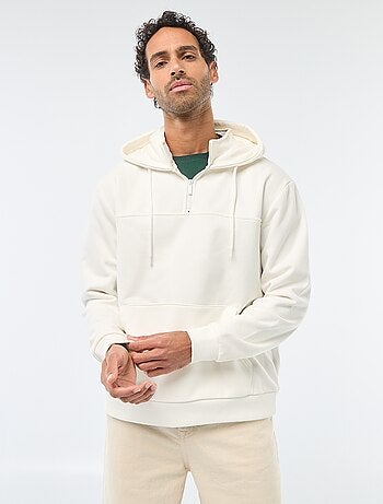 Sweat de moletom com capuz e abertura com zíper no colarinho