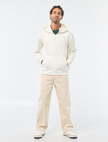 Sweat de moletom com capuz e abertura com zíper no colarinho