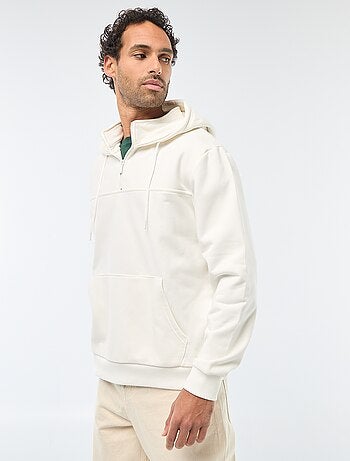 Sweat de moletom com capuz e abertura com zíper no colarinho