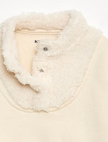 Sweat gola alta efeito borreguito