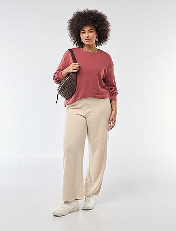 Sweat leve liso com gola redonda