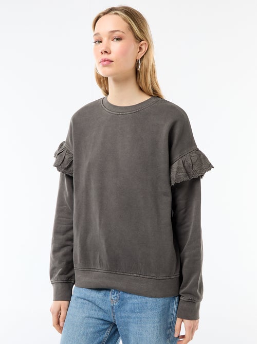 Sweat liso com folhos em bordado inglês nas mangas - Kiabi