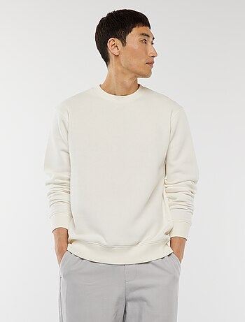 Sweatshirt liso em moletom com gola redonda