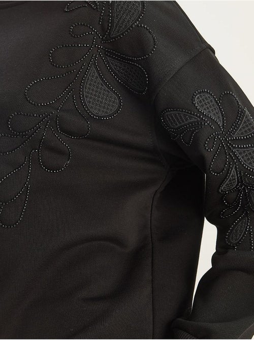 Sweatshirt bordada com gola redonda e manga comprida lucci - Kiabi Sweatshirt bordada com gola redonda e manga comprida lucci - Kiabi