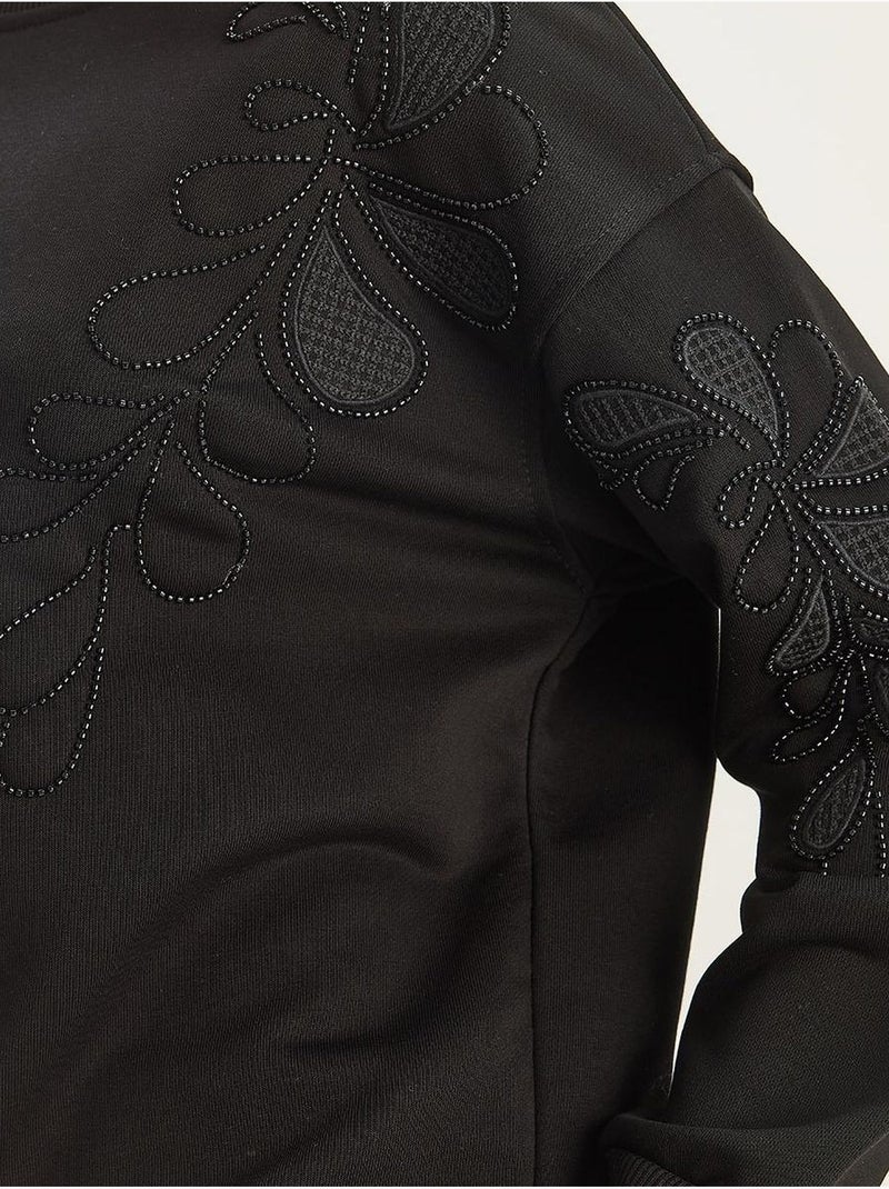 Sweatshirt bordada com gola redonda e manga comprida lucci Preto - Kiabi