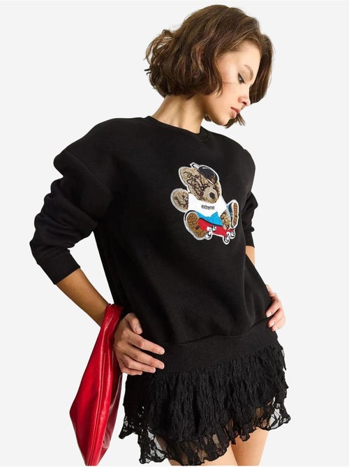 Sweatshirt bordada de gola redonda e manga comprida lucci - Kiabi Sweatshirt bordada de gola redonda e manga comprida lucci - Kiabi