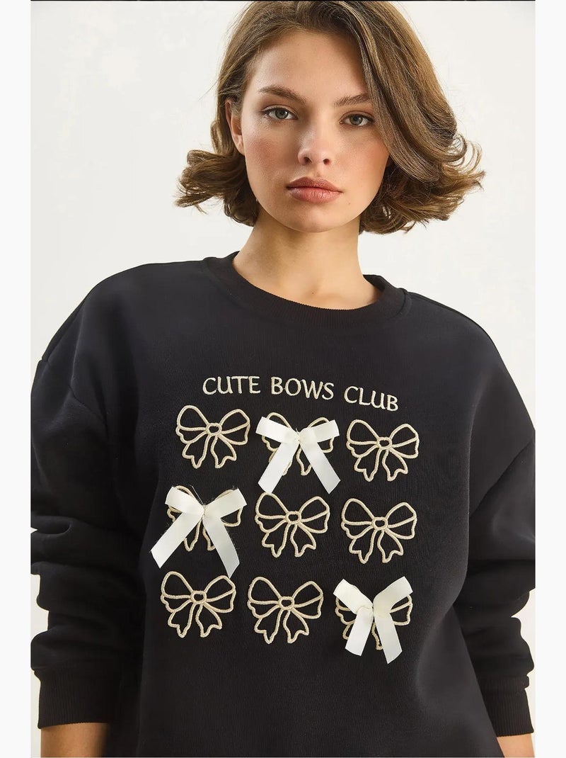 Sweatshirt canelada estampada com gola redonda e manga comprida lucci Preto - Kiabi