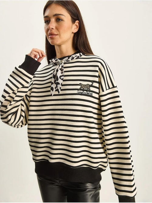 Sweatshirt com capuz às riscas com cordão lucci - Kiabi Sweatshirt com capuz às riscas com cordão lucci - Kiabi