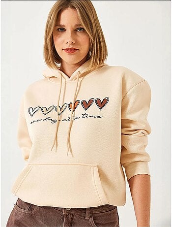 Sweatshirt com capuz e estampado de coração escovado de três fios lucci