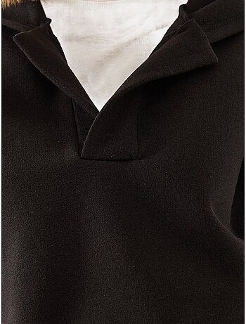Sweatshirt com capuz e gola em v lucci