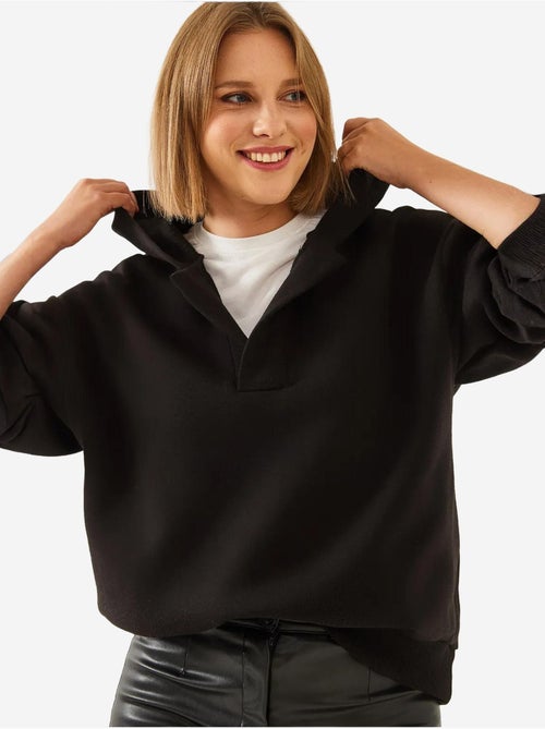 Sweatshirt com capuz e gola em v lucci - Kiabi Sweatshirt com capuz e gola em v lucci - Kiabi