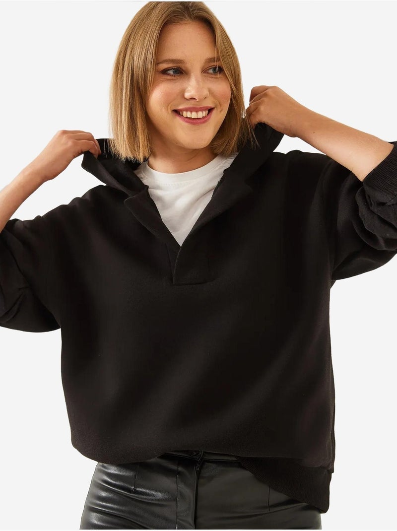 Sweatshirt com capuz e gola em v lucci Preto - Kiabi