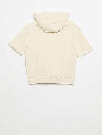 Sweatshirt com capuz e mangas curtas