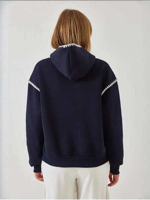 Sweatshirt com capuz e renda lucci - Kiabi Sweatshirt com capuz e renda lucci - Kiabi