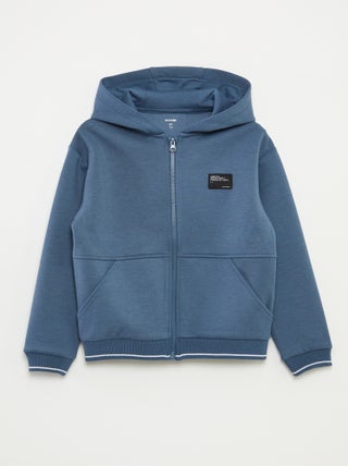 Sweatshirt com capuz em material suave