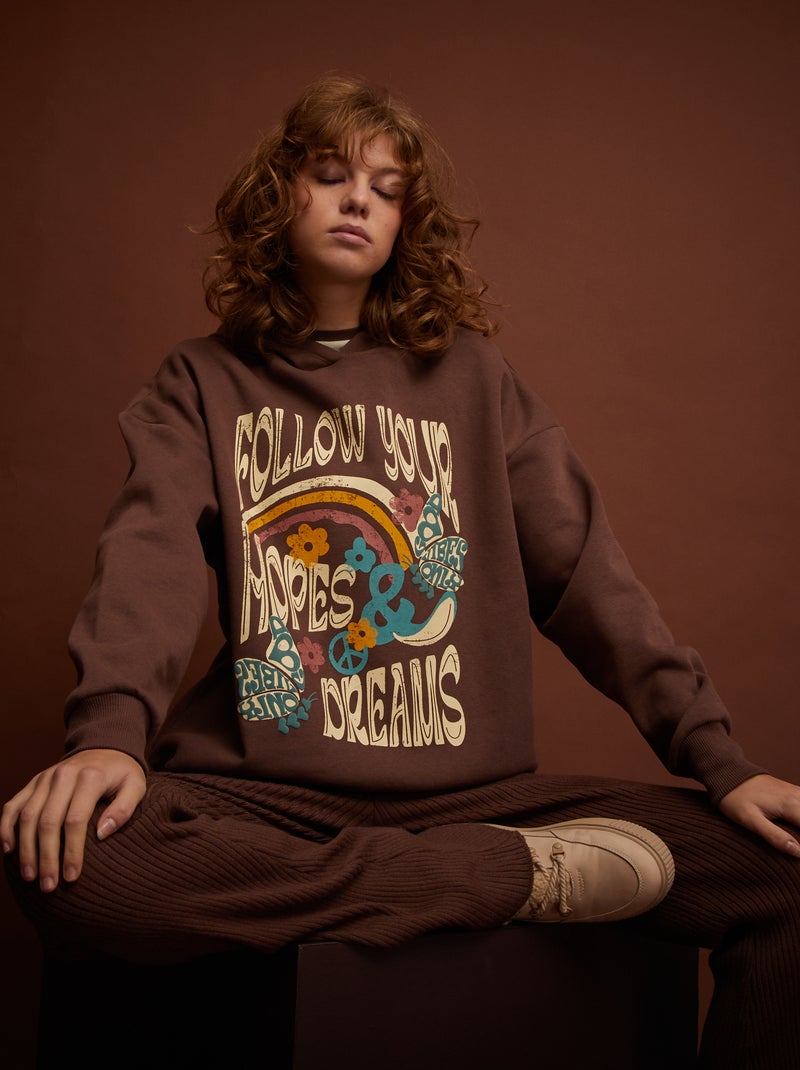 Sweatshirt com capuz largo CASTANHO - Kiabi