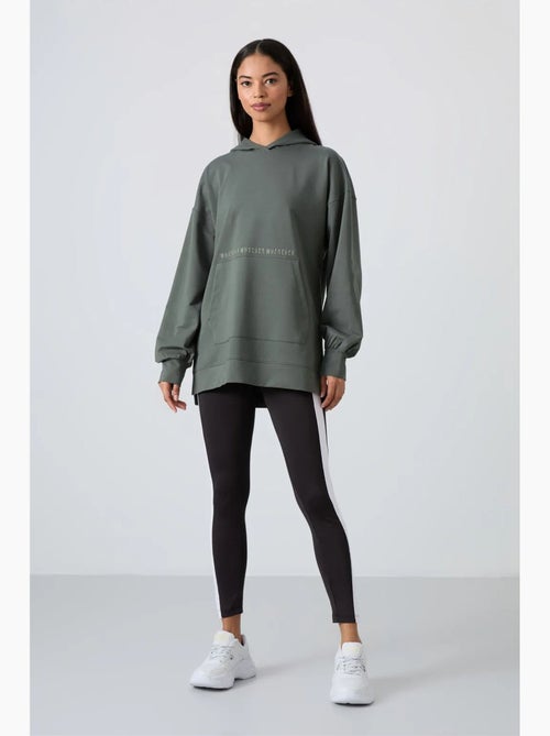 Sweatshirt com capuz oversized estampada tommy - Kiabi Sweatshirt com capuz oversized estampada tommy - Kiabi