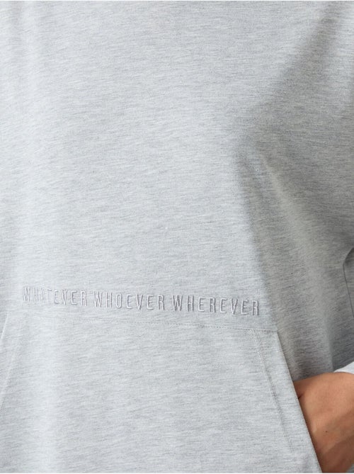 Sweatshirt com capuz oversized estampada tommy - Kiabi Sweatshirt com capuz oversized estampada tommy - Kiabi