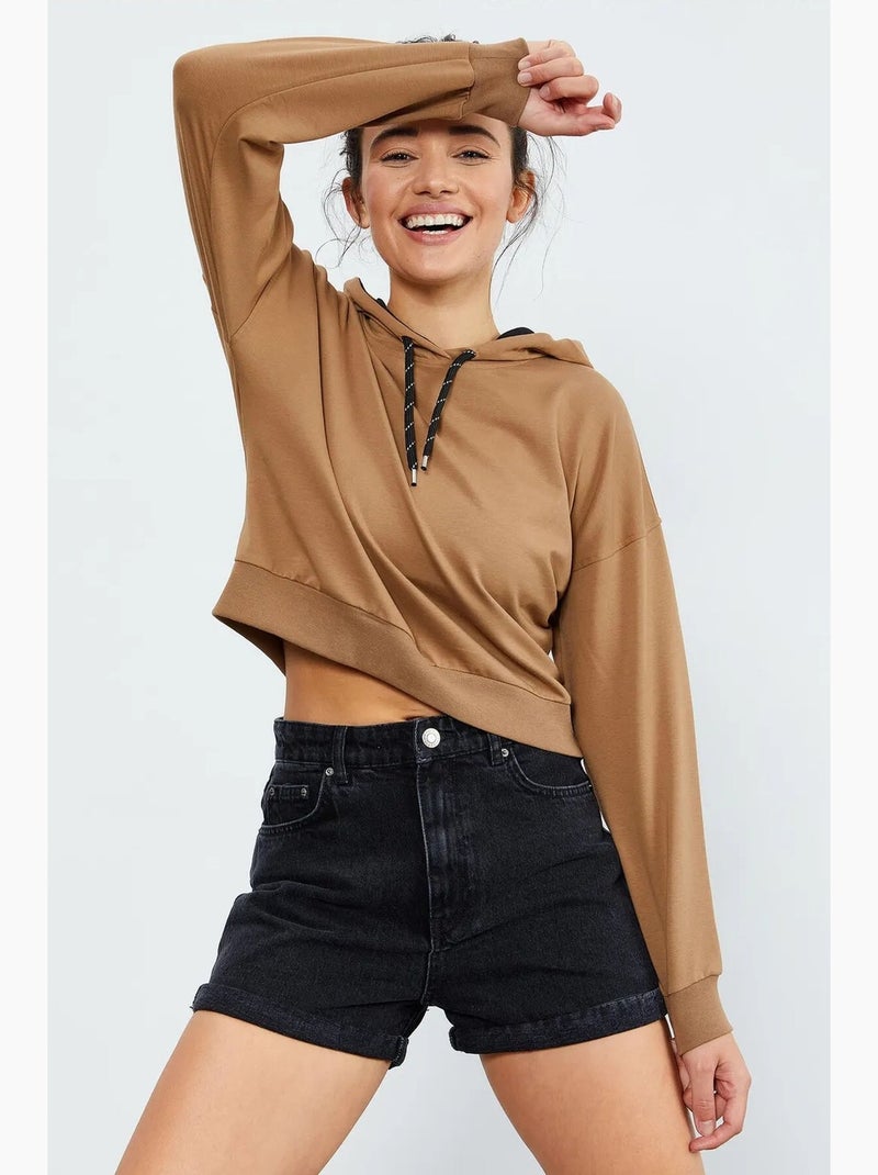 Sweatshirt com capuz relaxed com detalhe de atilho tommy Camelo - Kiabi