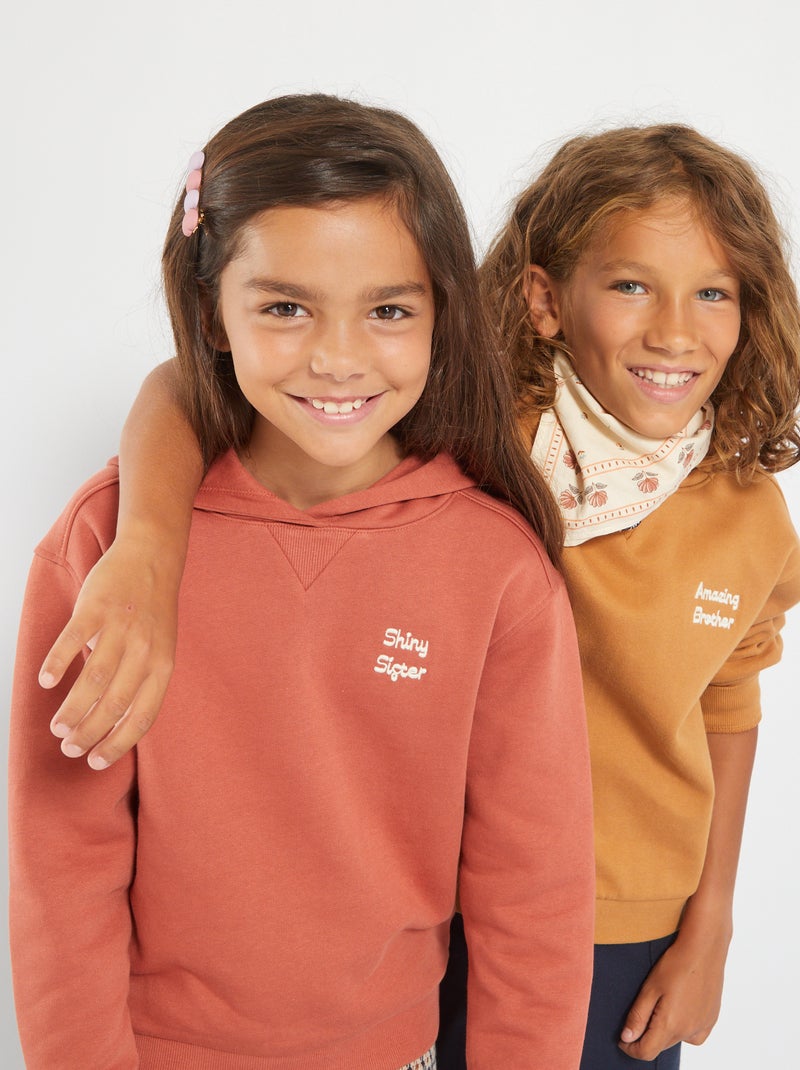 Sweatshirt com capuz unissexo MARROM - Kiabi