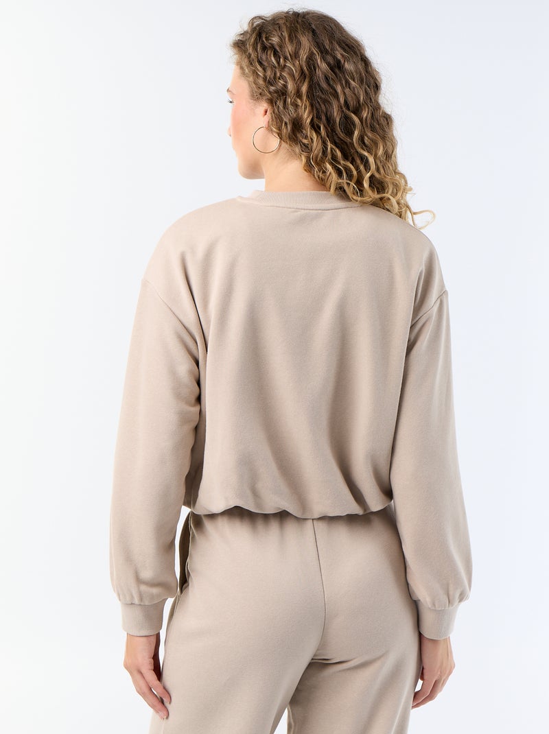Sweatshirt com corte arredondado em felpa Bege - Kiabi