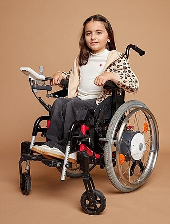 Sweatshirt com fecho e capuz - coleção fácil de vestir