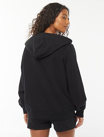 Sweatshirt com fecho e capuz