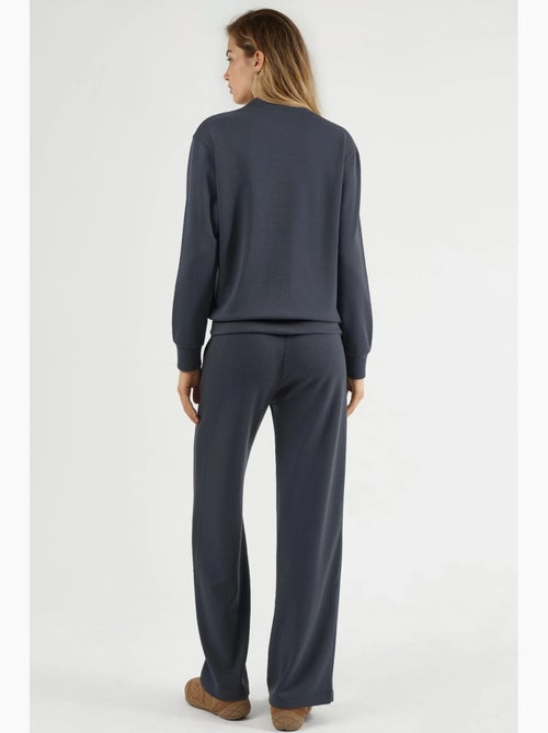 Sweatshirt com fecho modal touch e calças caneladas conjunto co-ord hiccup - Kiabi Sweatshirt com fecho modal touch e calças caneladas conjunto co-ord hiccup - Kiabi