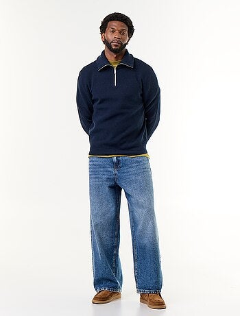 Sweatshirt com gola de camionista e fecho