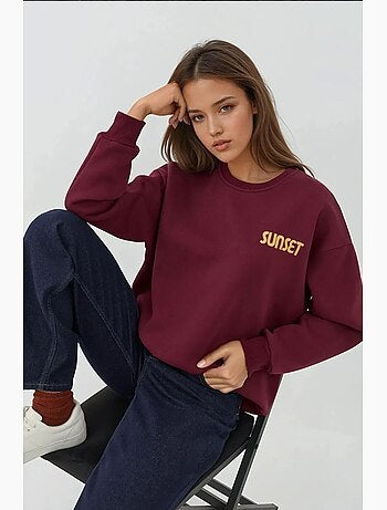Sweatshirt com gola redonda bordado hiccup