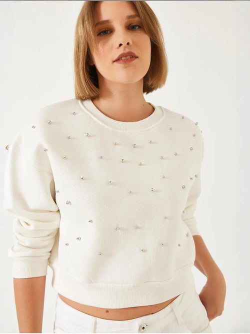 Sweatshirt com gola redonda e bordado de pérolas, fio triplo escovado lucci - Kiabi Sweatshirt com gola redonda e bordado de pérolas, fio triplo escovado lucci - Kiabi