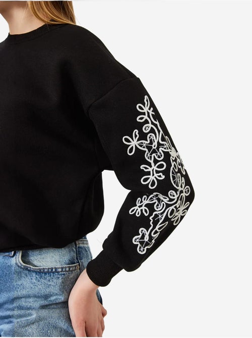 Sweatshirt com manga bordada lucci - Kiabi Sweatshirt com manga bordada lucci - Kiabi